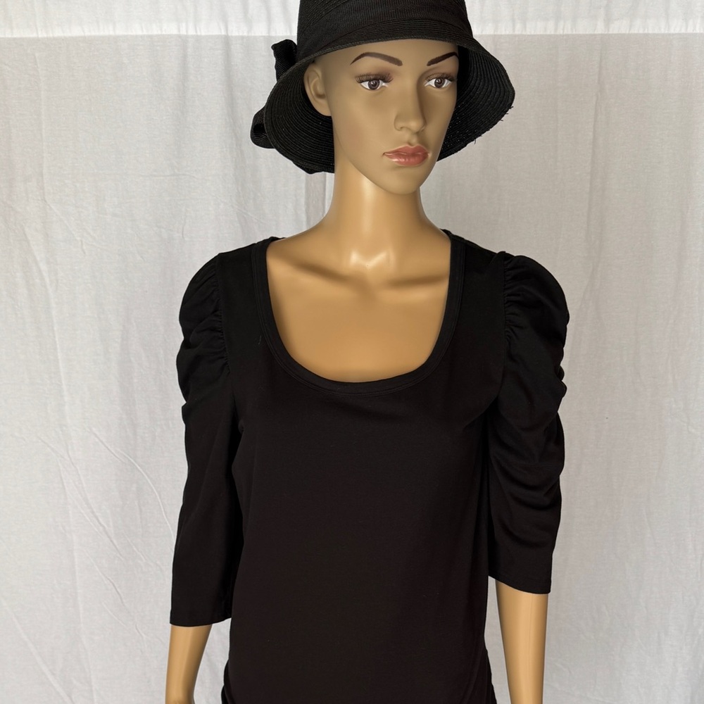 H&M Black T-shirt